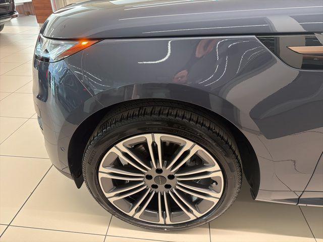new 2026 Land Rover Range Rover Sport car, priced at $92,920