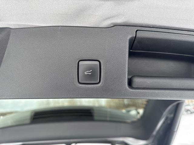 used 2022 Ford Escape car, priced at $21,995