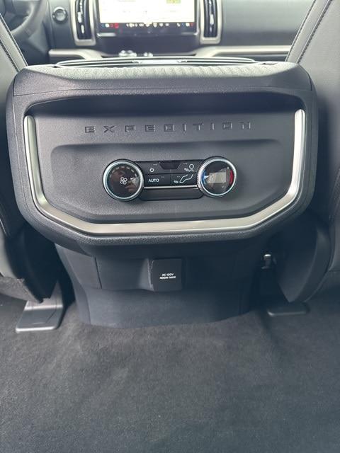 new 2026 Ford Expedition car, priced at $77,845