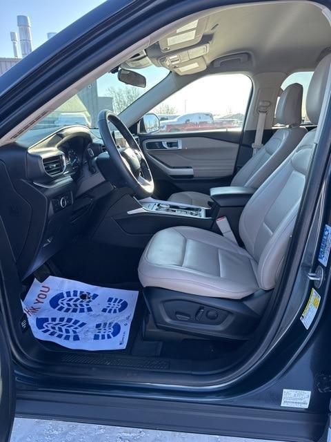 used 2023 Ford Explorer car, priced at $30,995