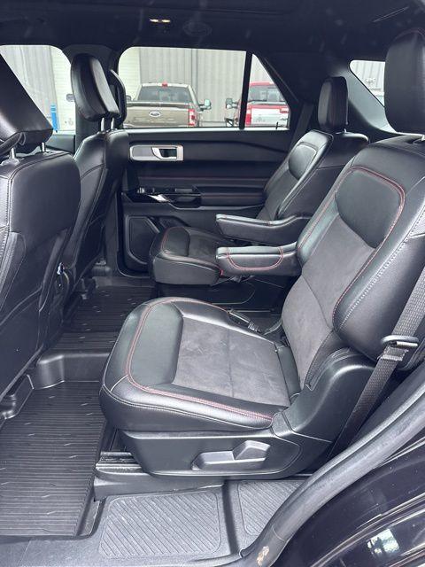 used 2024 Ford Explorer car, priced at $38,995