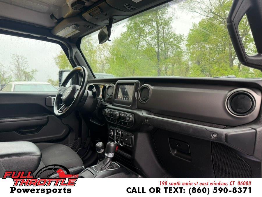 used 2023 Jeep Gladiator car, priced at $21,999