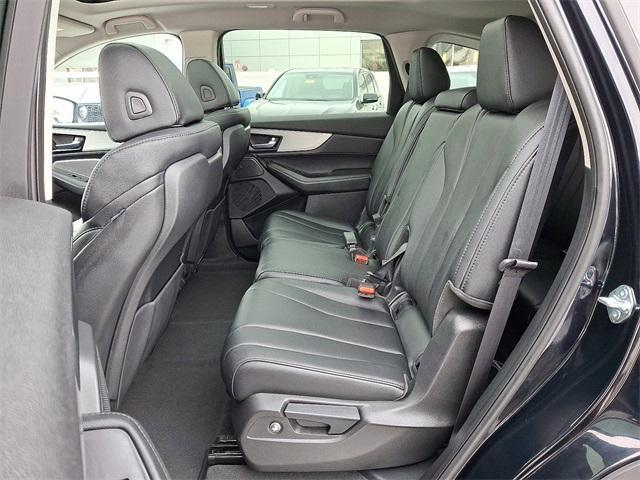 used 2025 Acura MDX car, priced at $46,987