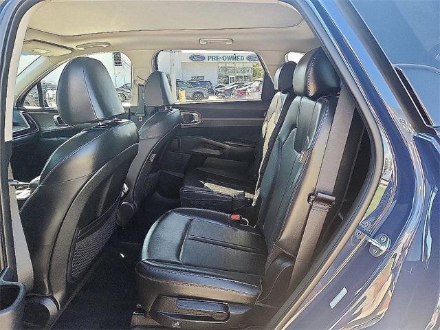 used 2024 Kia Sorento car, priced at $33,497