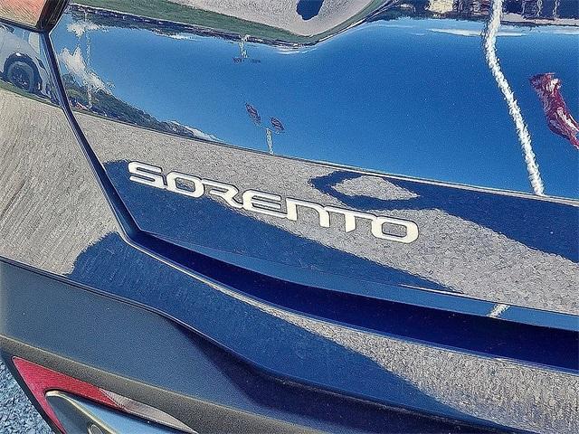 used 2024 Kia Sorento car, priced at $33,497