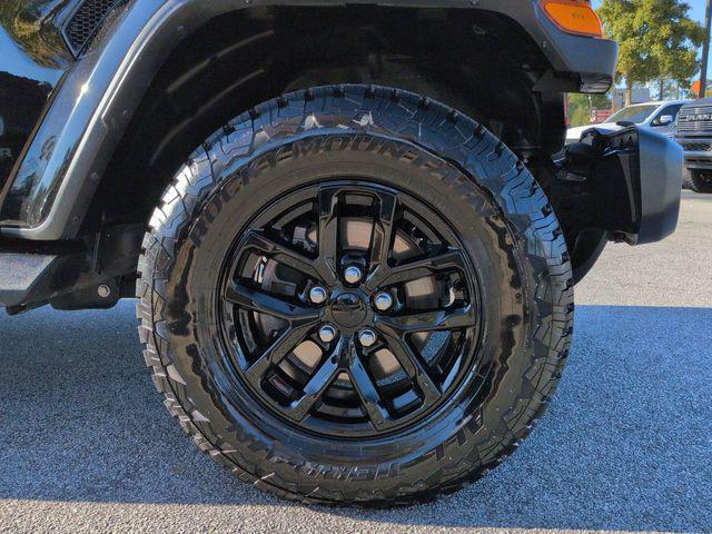 used 2021 Jeep Gladiator car, priced at $27,468