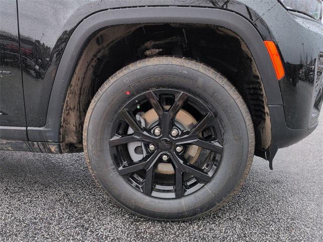 new 2026 Jeep Grand Cherokee car, priced at $44,936