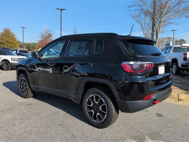 new 2026 Jeep Compass car, priced at $33,301