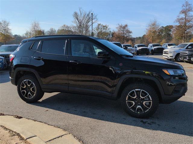 new 2026 Jeep Compass car, priced at $33,301