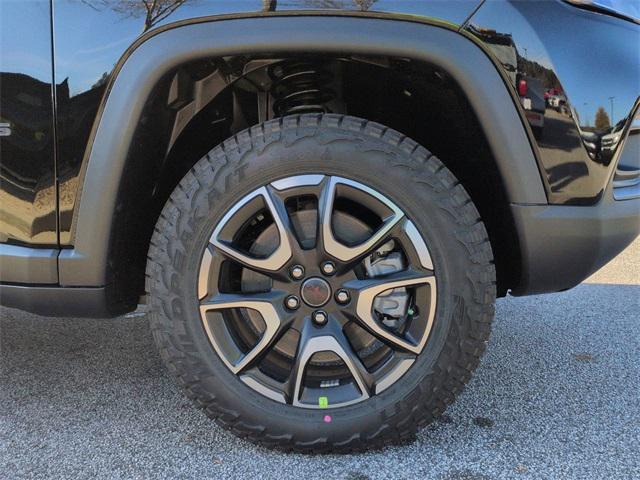 new 2026 Jeep Compass car, priced at $33,301