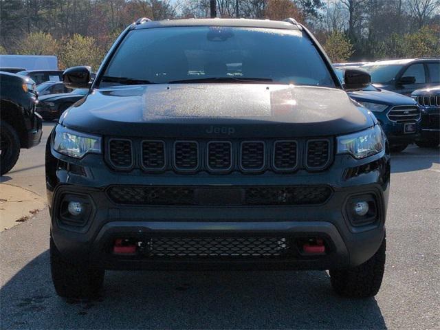 new 2026 Jeep Compass car, priced at $33,301