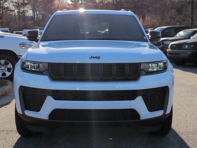 new 2026 Jeep Grand Cherokee car, priced at $44,811