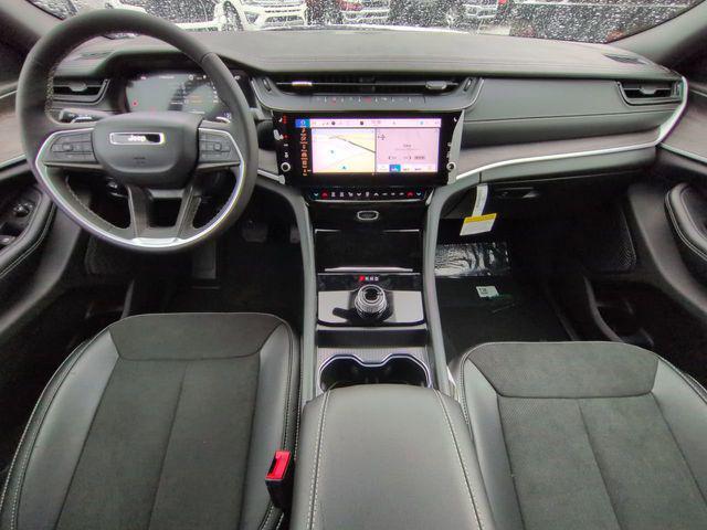 new 2026 Jeep Grand Cherokee car, priced at $44,400