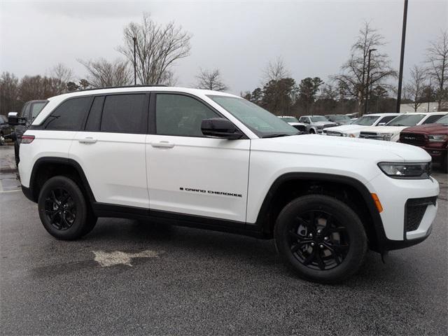 new 2026 Jeep Grand Cherokee car, priced at $45,930