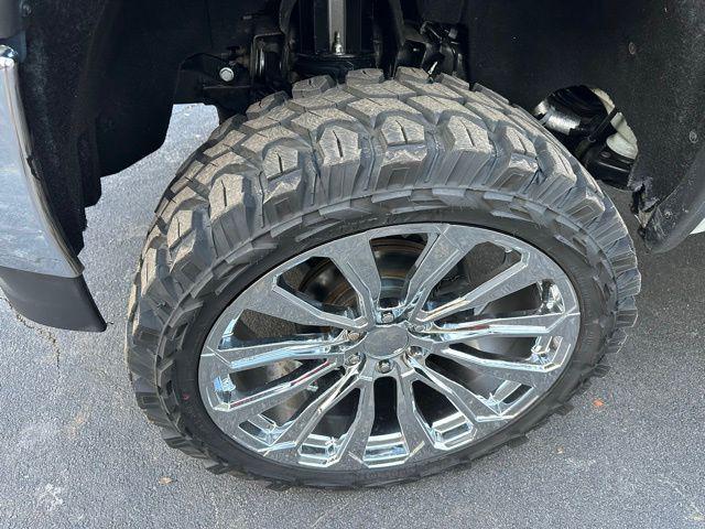 used 2017 GMC Sierra 1500 car, priced at $23,985