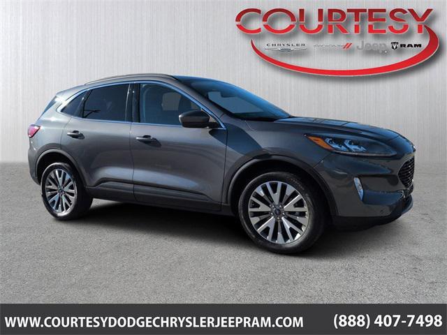 used 2022 Ford Escape car, priced at $25,969