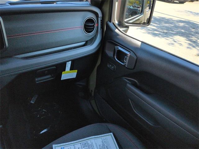 new 2025 Jeep Wrangler car, priced at $54,059