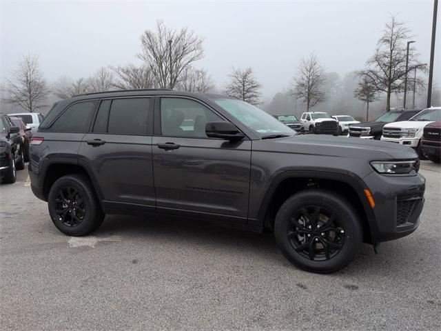 new 2026 Jeep Grand Cherokee car, priced at $46,525