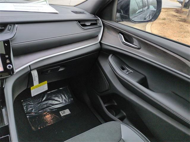 new 2026 Jeep Grand Cherokee car, priced at $46,525