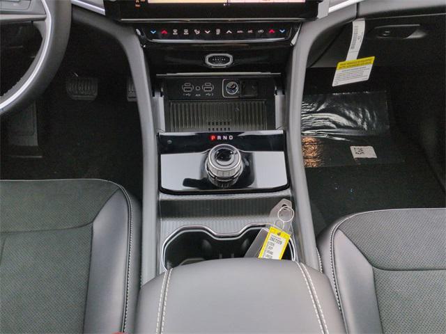 new 2026 Jeep Grand Cherokee car, priced at $46,525