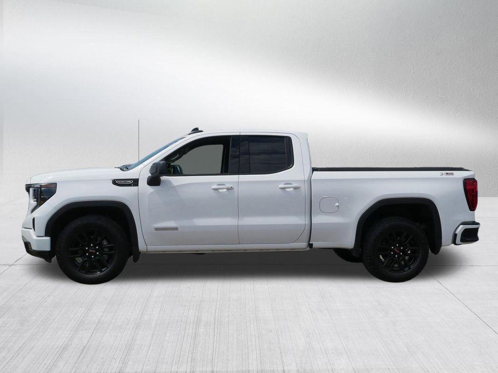 used 2023 GMC Sierra 1500 car, priced at $43,326