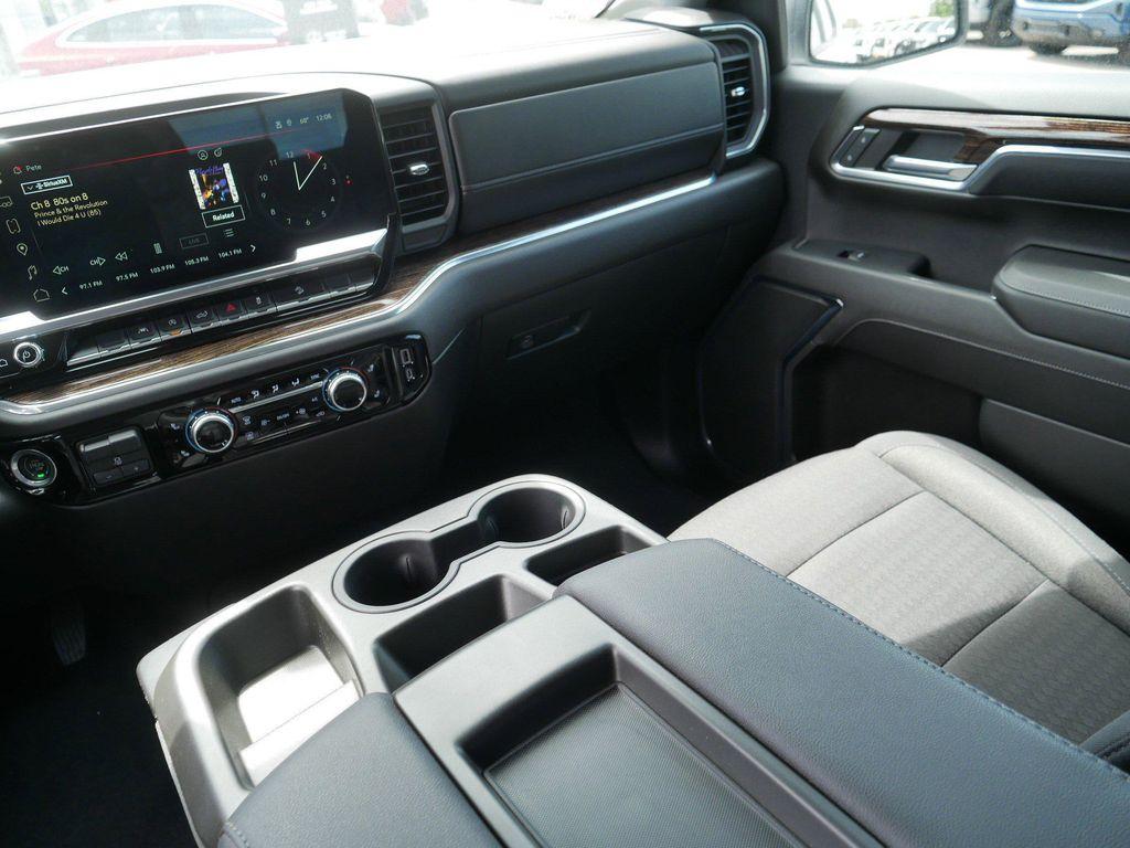 used 2023 GMC Sierra 1500 car, priced at $43,326
