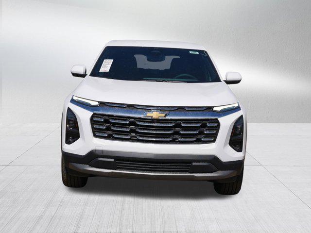new 2026 Chevrolet Equinox car, priced at $32,990
