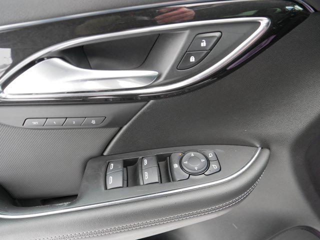 used 2025 Buick Envision car, priced at $27,796