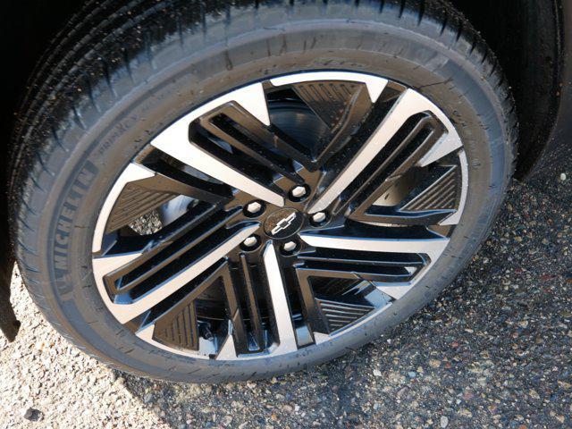 new 2026 Chevrolet Equinox car, priced at $36,040