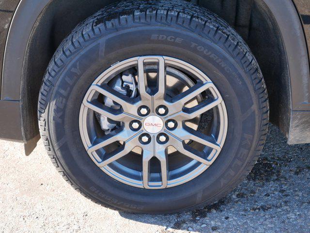 used 2025 GMC Acadia car, priced at $32,556