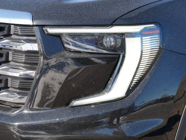 used 2025 GMC Acadia car, priced at $32,556