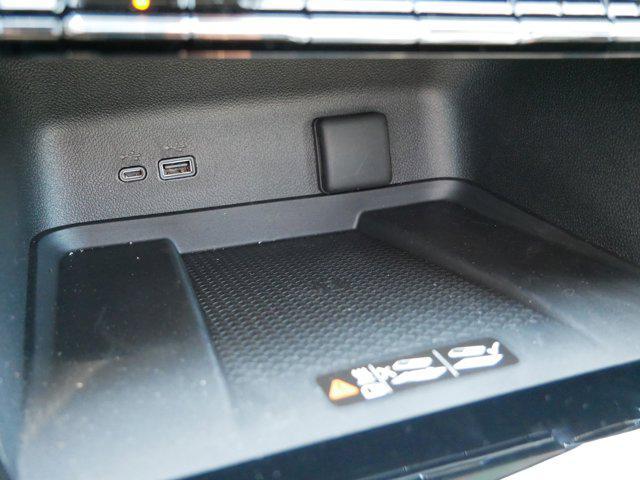 new 2026 Chevrolet Traverse car, priced at $53,975