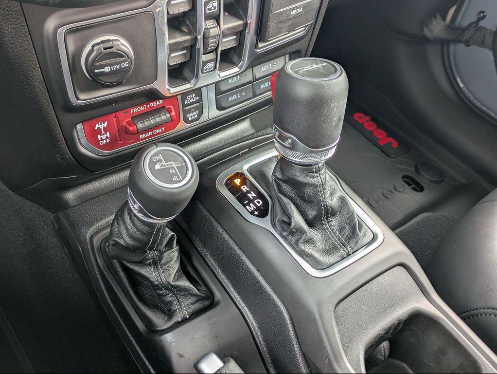 new 2026 Jeep Gladiator car, priced at $59,429