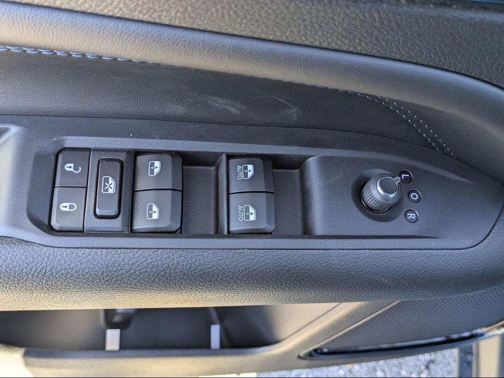 new 2026 Jeep Compass car, priced at $30,650