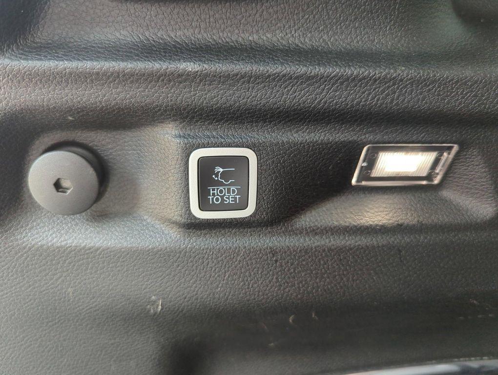 used 2022 Jeep Grand Cherokee L car, priced at $30,794