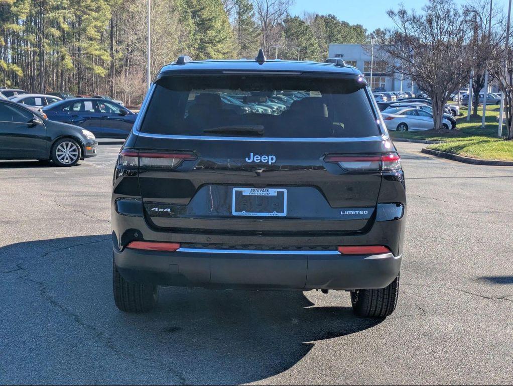 new 2025 Jeep Grand Cherokee L car, priced at $49,829