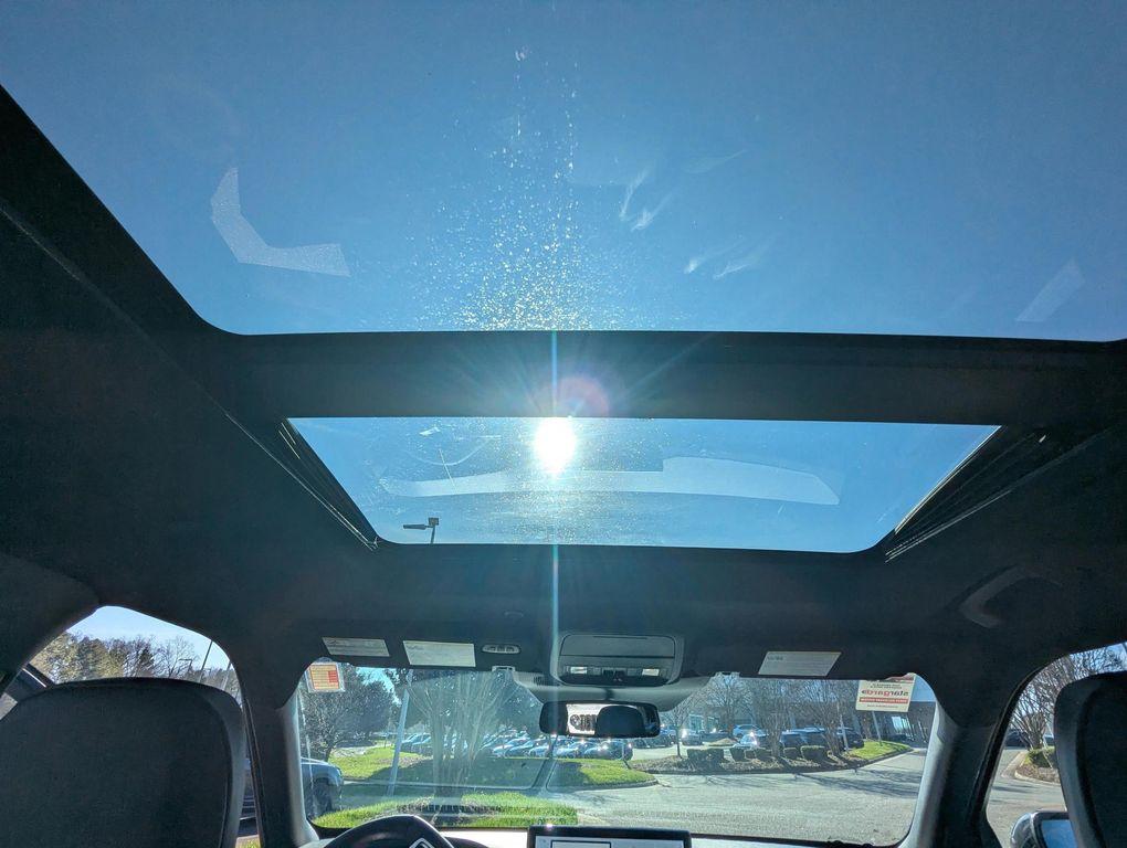 used 2025 Ford Explorer car, priced at $37,998