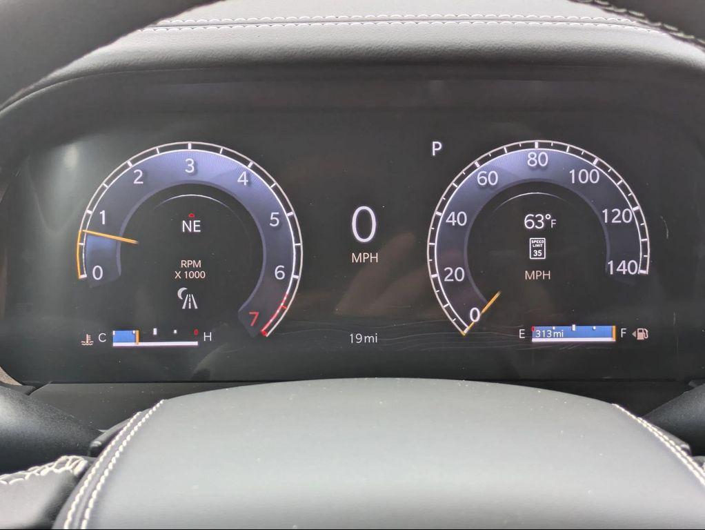 new 2025 Jeep Grand Cherokee car, priced at $60,602