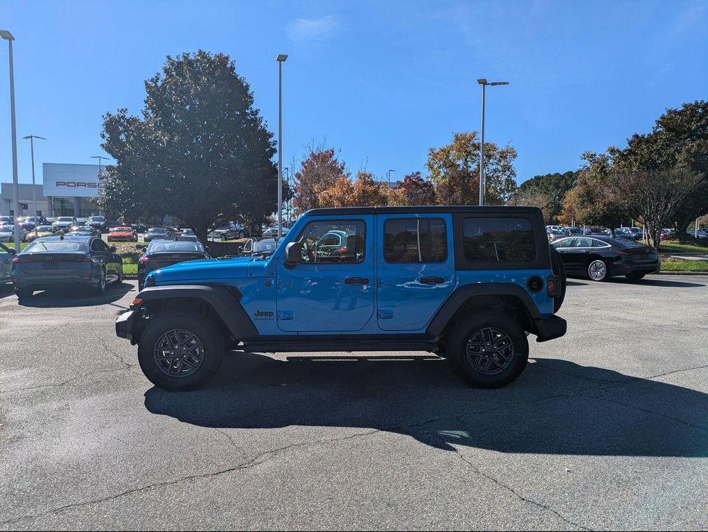new 2026 Jeep Wrangler car, priced at $45,287