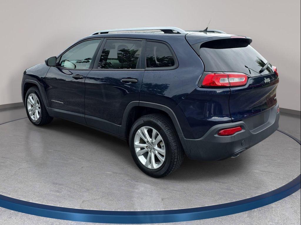 used 2015 Jeep Cherokee car, priced at $11,496
