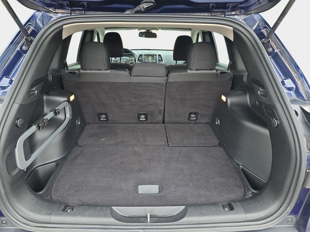 used 2015 Jeep Cherokee car, priced at $11,496