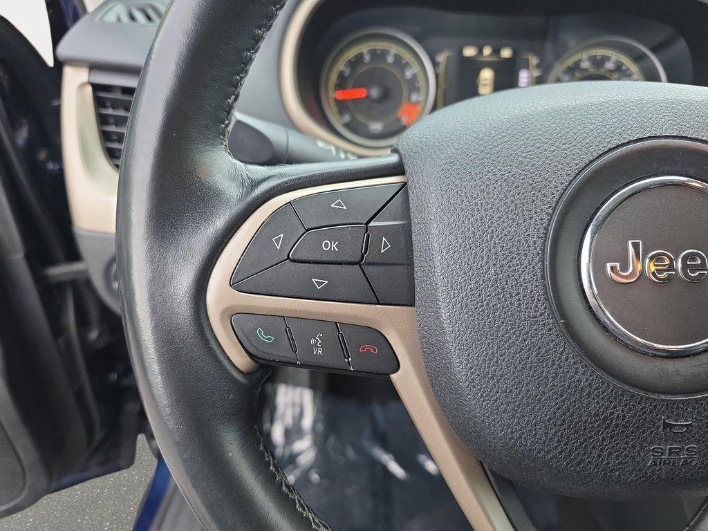 used 2015 Jeep Cherokee car, priced at $11,496