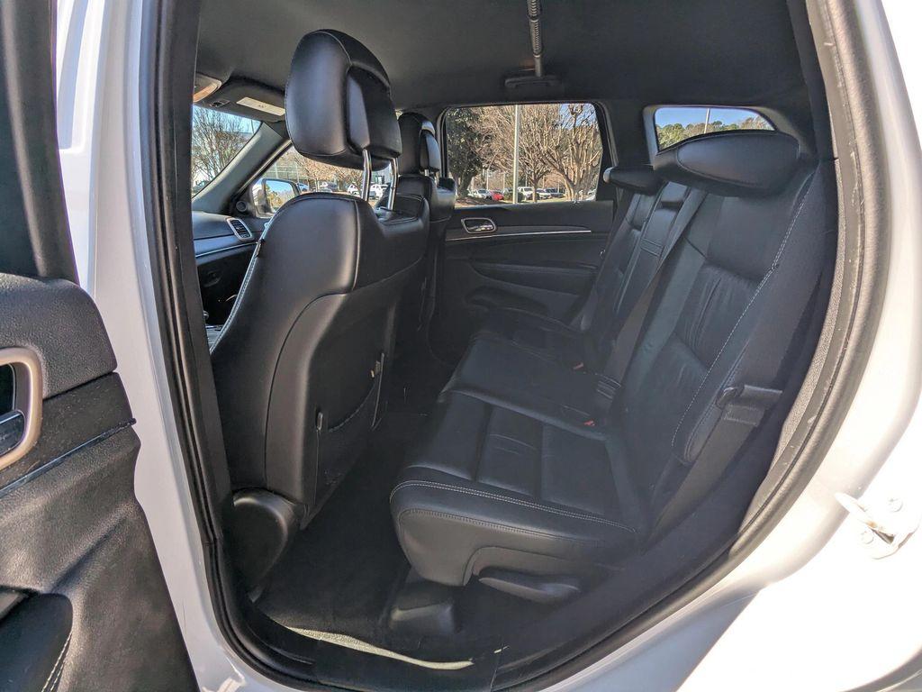 used 2015 Jeep Grand Cherokee car, priced at $7,498