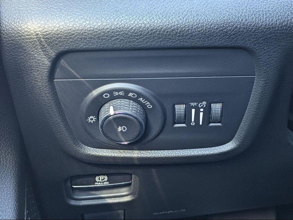 new 2025 Jeep Grand Cherokee L car, priced at $63,108