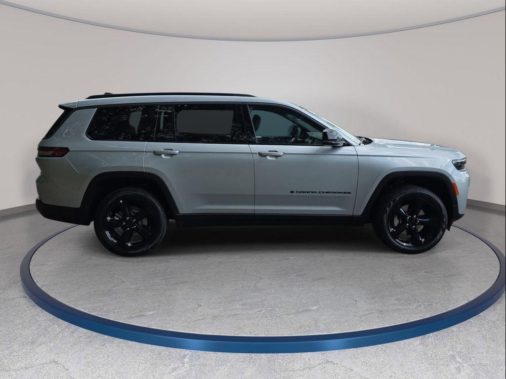 new 2026 Jeep Grand Cherokee L car, priced at $47,940