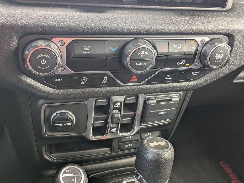 new 2026 Jeep Wrangler car, priced at $41,228