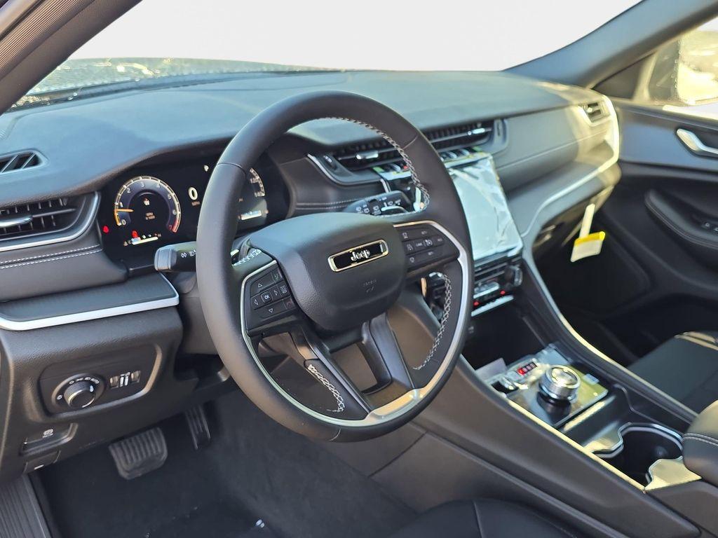 new 2026 Jeep Grand Cherokee L car, priced at $38,127