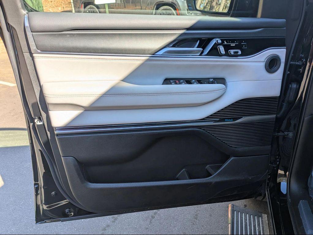 new 2026 Jeep Grand Wagoneer L car, priced at $102,500