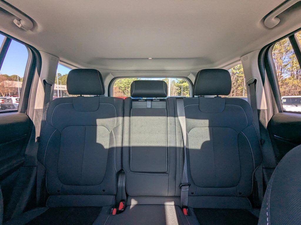 used 2023 Jeep Grand Cherokee car, priced at $25,292