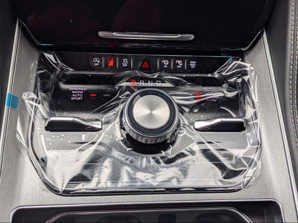 new 2026 Jeep Grand Wagoneer car, priced at $84,650